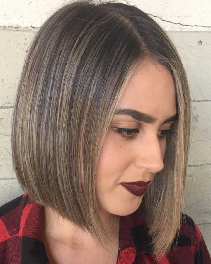 Sleek Blunt Bob Hairstyles