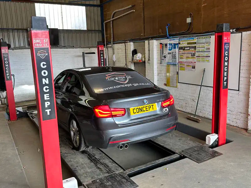 Oundle MOT and Service Centre Garage MOT Bay by Concept Garage Equipment