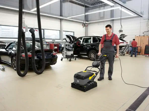 Karcher Scrubber Dryer BR 4010 C use in garage by Concept Garage Equipment