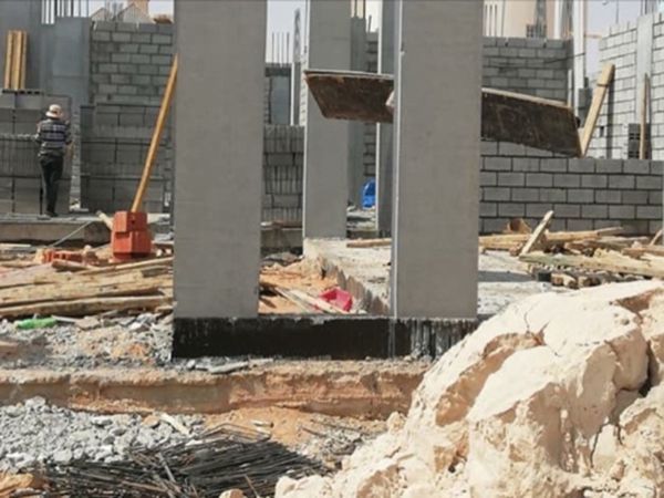 مشروع مقاولات بناء العظم للفلل والعمائر والمحلات في حي الياسمين