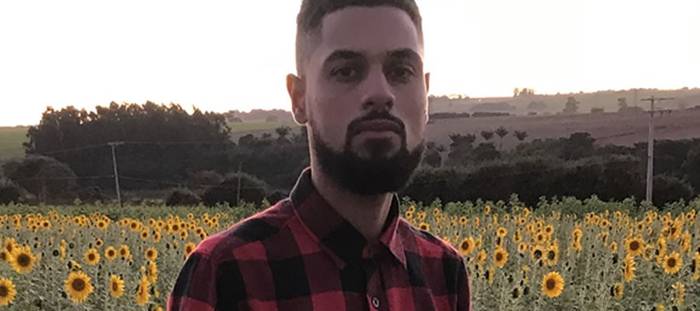 Confira nosso bate papo com o cantor Geraldo Junior, que falou sobre seu primeiro álbum - Lado Inverso