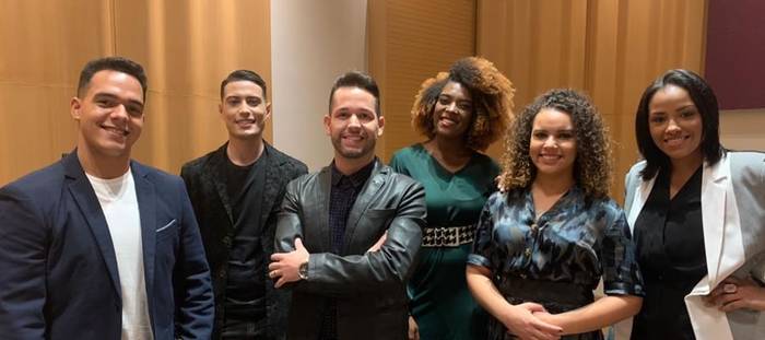 Pr. Lucas e Banda Universos estreiam parceria com a música “Gênesis”.