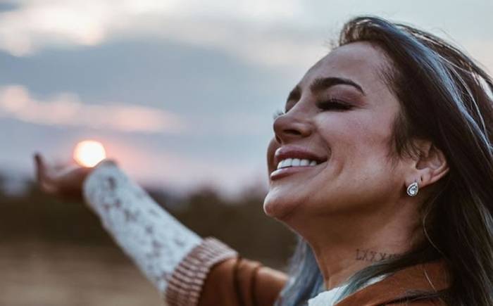 Daniela Araújo recebe indicação dobradinha ao Grammy Latino com projeto Catarse