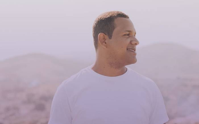 Cezar Rodrigues, cantor e compositor carioca, é novidade no cenário pop gospel