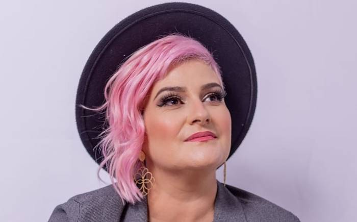 Andressa Cordeiro lança seu primeiro single pelo selo MM7 Comunica - Planos Melhores