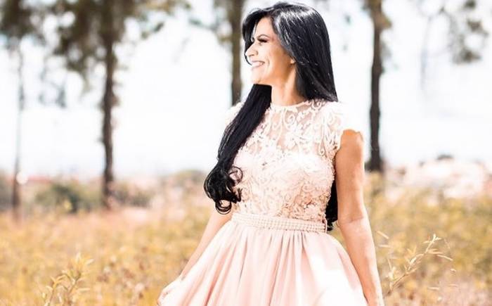 Cantora Márcia Christiny prepara boas novidades em breve