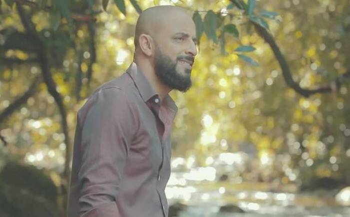 O cantor Ronaldo André disponibilizou em todas as plataformas digitais o álbum “Deus É Por Nós”