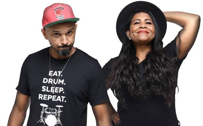 Emerson Bruno e Alessandra Rangel retornam ao rock and roll com a pulsante “Amor Inconfundível”