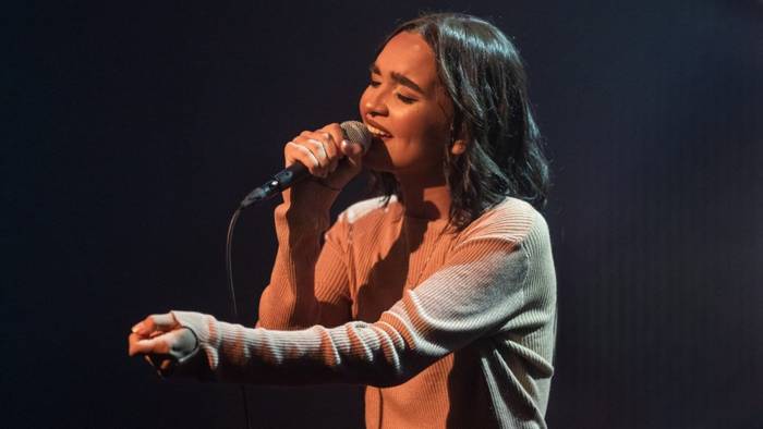 "Tua Graça" é a canção inédita de Grace Jhones pela Graça Music