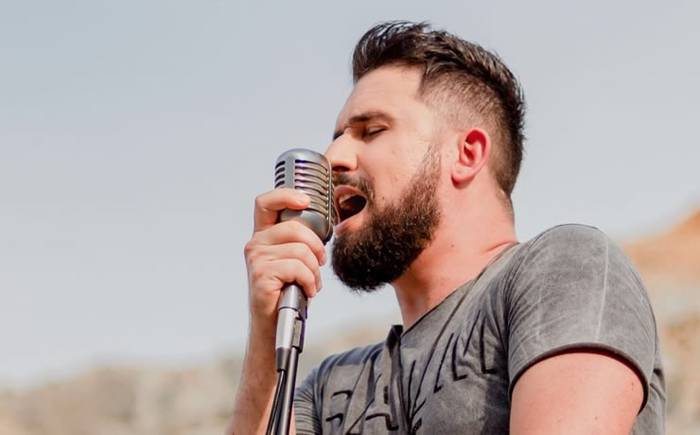 Cantor paulista Fred Lucatelli lança EP "Pra fazer acontecer" com canções de adoração inspiradas por Deus
