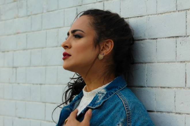Daniela Araújo apresenta o EP Elementos