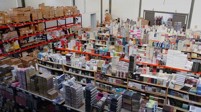Venda de livros religiosos cresce e conquista espaço no mercado editorial