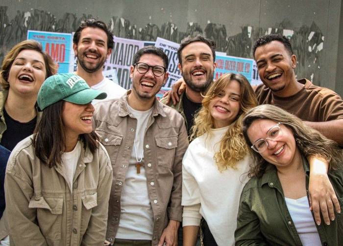 Yuri Costa e Vocal Livre se unem na emocionante 'Eu Amo Você'