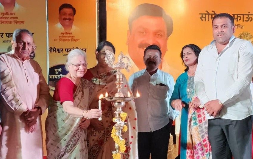 गायकांना करिअरसाठी योग्य संधी आवश्यक अनुराधा मराठे