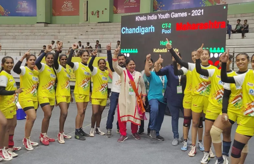 कबड्डीत मुलींची दमदार आगेकूच छत्तीसगडला ४४ गुणांनी चारली धूळ