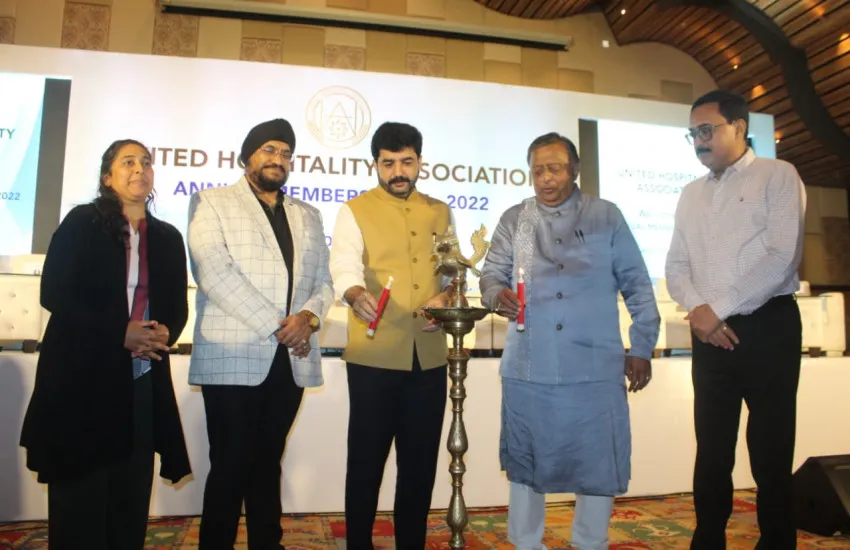 कोरोनाच्या काळात हॉटेल व्यवसायिकांनी पुण्याची खाद्यसंस्कृती जपली - मा. महापौर - मुरलीधर मोहोळ