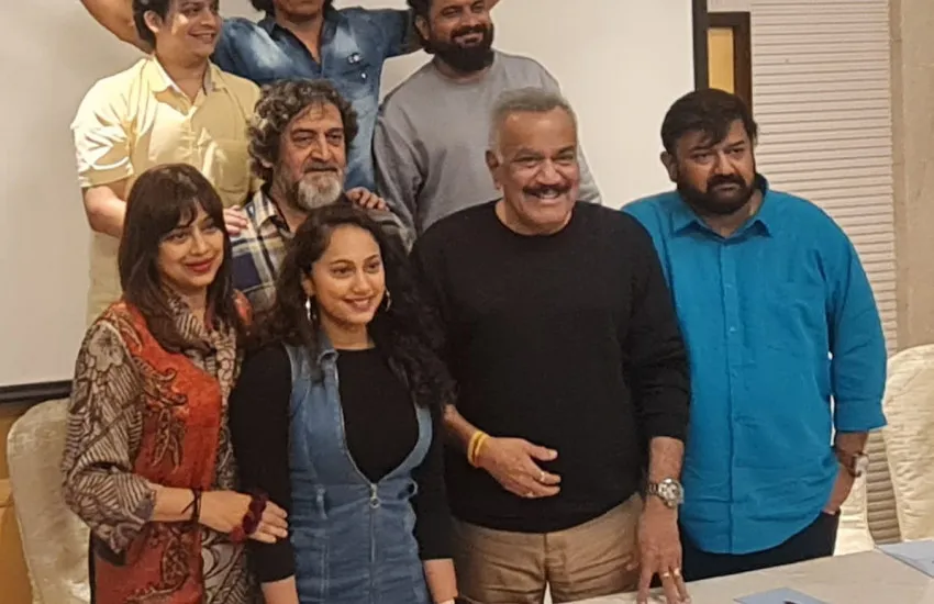 दे धक्का २' हा चित्रपट ५ ऑगस्ट २०२२ रोजी प्रदर्शित होण्यासाठी सज्ज झाला आहे .