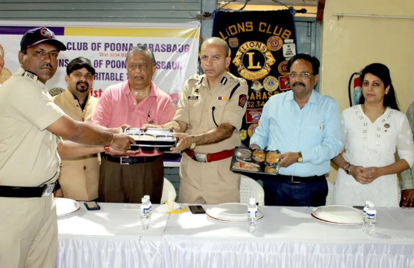पौष्टिक जेवणामुळे वाढेल पोलिसांचा उत्साह, ऊर्जा