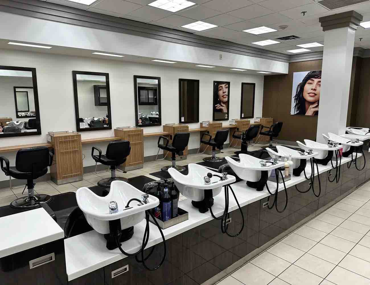 my queens beauty salon - Beauty Salon in Los Angeles