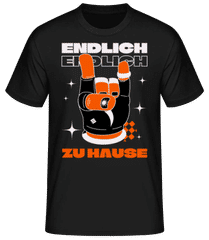 Endlich Zu Hause · Männer Basic T-Shirt