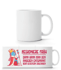 Resigniere Früh · Panoramatasse