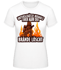 Ein Mann Der Brände Löscht Braun · Frauen T-Shirt B&C