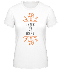 Trick Or Treat Bonbons · Frauen Basic T-Shirt