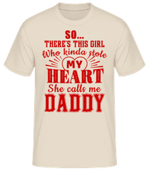 She Calls Me Daddy · Camiseta básica para hombre