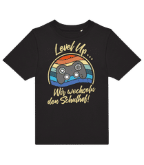 Level Up Wir Wechseln Den Schuhof · Kinder T-Shirt B&C