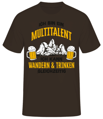 Multitalent Wandern Und Trinken - Männer Basic T-Shirt - Braun - Vorne