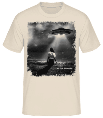 My 'Uber' Just Arrived - Männer Basic T-Shirt - Creme - Vorne