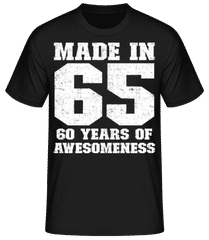 60 Years Of Awesomeness · Camiseta básica para hombre