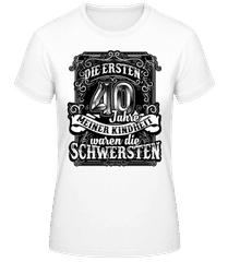 Die Ersten 40 Jahre Meiner Kindheit Voll · Frauen Basic T-Shirt