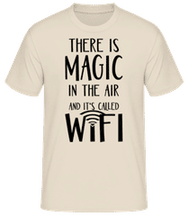 Magic In The Air · Camiseta básica para hombre