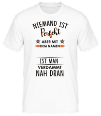 Ich Bin Fast Perfekt · Männer T-Shirt B&C