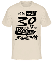 18 Mit 12 Jahren Erfahrung · Männer Basic T-Shirt