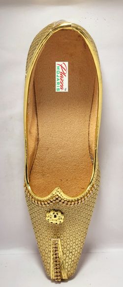 PLAZA FOOT WEAR  236
