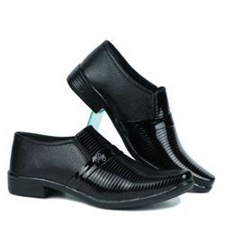 G.C FOOTWEAR 011