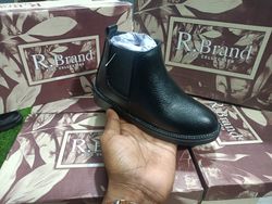 R.Brand 001