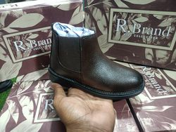 R.Brand 001