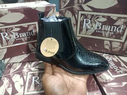 R.Brand 003