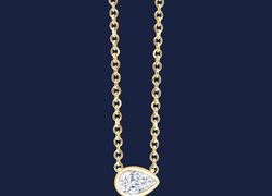 Bezel Sleeping Pear Kette - Gelb