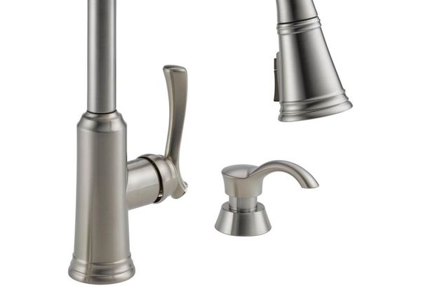 Delta Faucet Lakeview® Single Handle Pull-Down Kitchen…