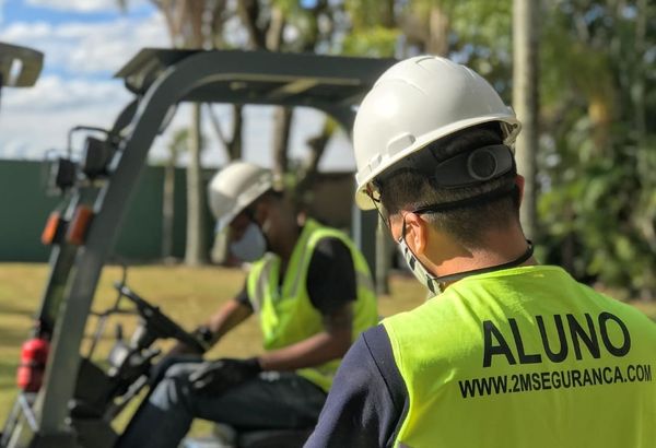 Curso Operador de Empilhadeira – NR 11 e NR 12