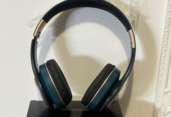 Căști audio pentru cap – sunet clar și confort sporit