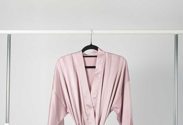 Kendall Satin Lace Bridal Party Robe – Soft Mauve