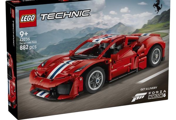 LEGO 42235 Technic Samochód Ferrari 488 Pista