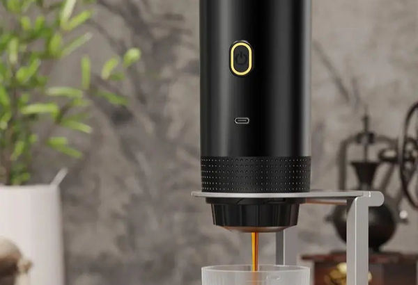 Portable Coffee Maker - White