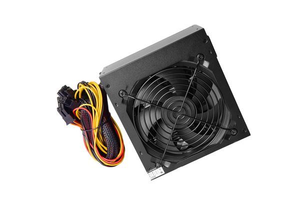 ALIMENTATORE 700W 6*SATA 2*PATA