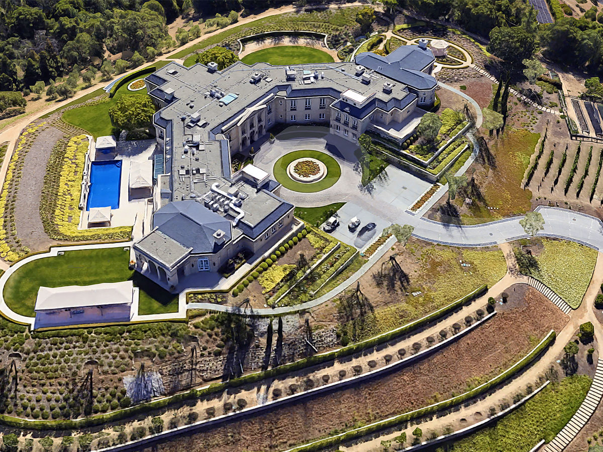 Yuri Milner’s Silicon Valley Mansion